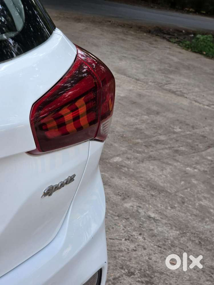 Hyundai I20 Sportz Plus, 2019, Cng & Hybrids