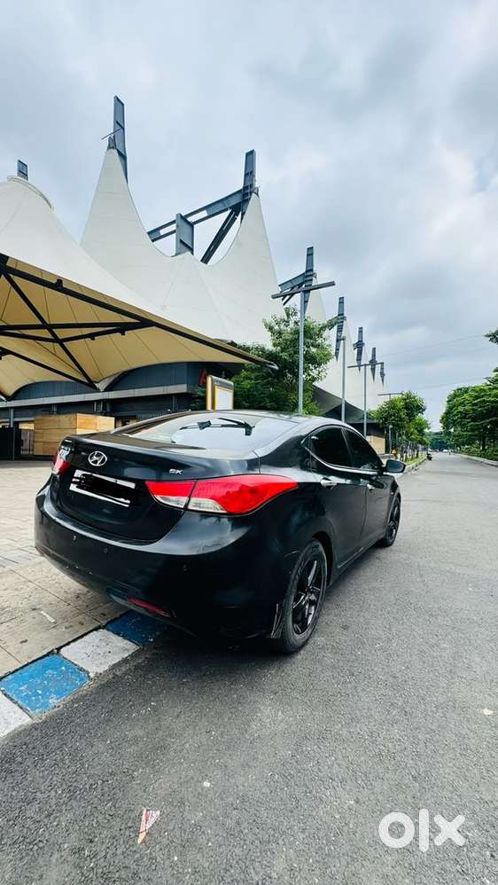 Hyundai Elantra Petrol 2013