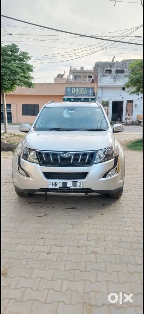 Mahindra Xuv500 2017 Diesel 108000 Km Driven