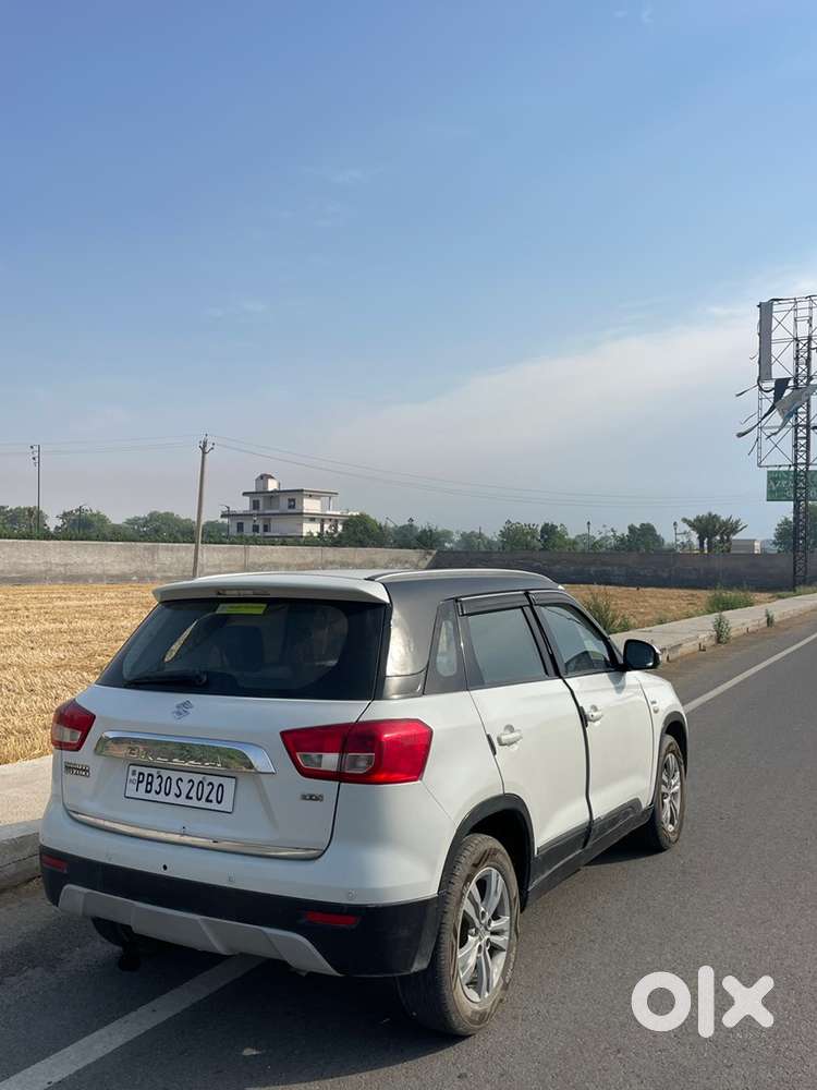 Vip Number Worth 135000 Maruti  Brezza 2016 Diesel Well Maintained