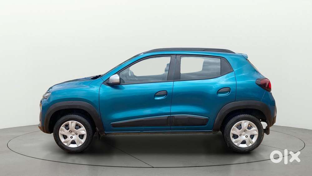Renault Kwid 1.0 Rxt Amt, 2023, Petrol