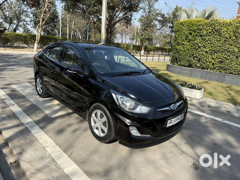 Hyundai Verna Vtvt 1.6 E, 2011, Petrol