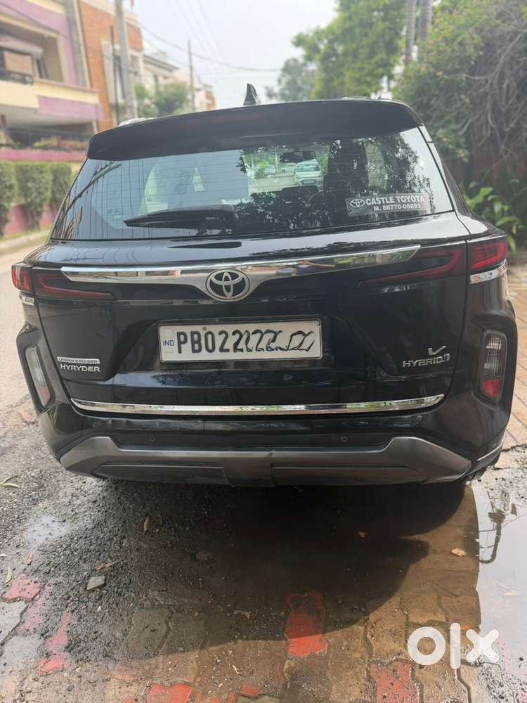 Toyota Urban Cruiser Hybrid 2022