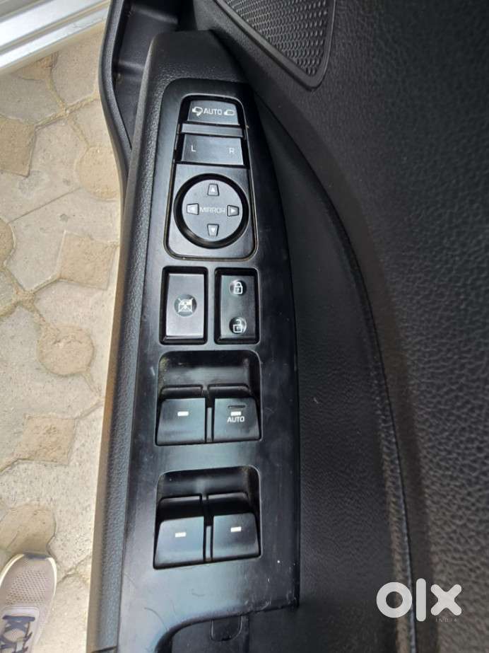 Hyundai Elantra 2.0 Sx Option At, 2016, Petrol