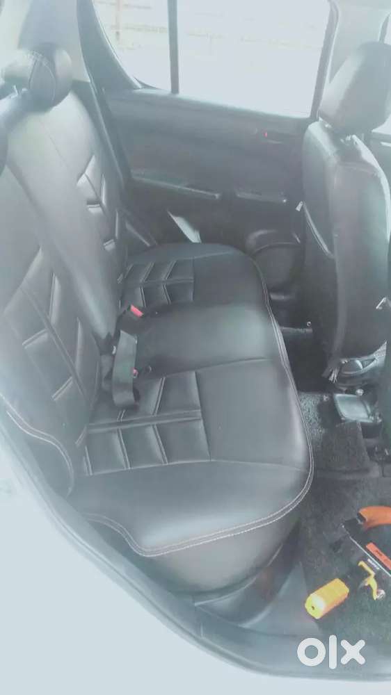 Maruti Suzuki Swift Lxi 2016