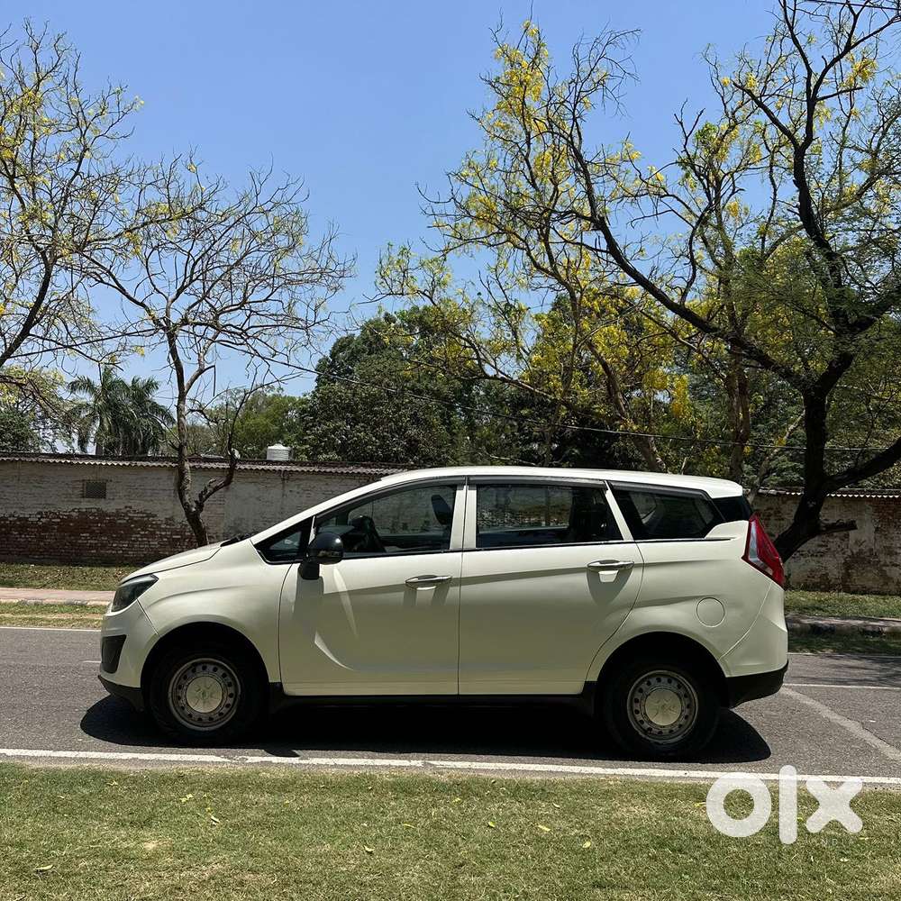 Mahindra Marazzo M2, 2019, Diesel