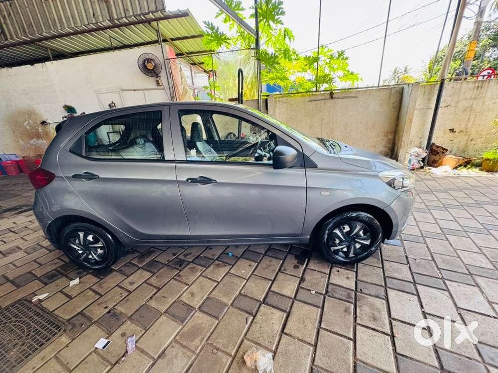 Tata Tiago Petrol 2018
