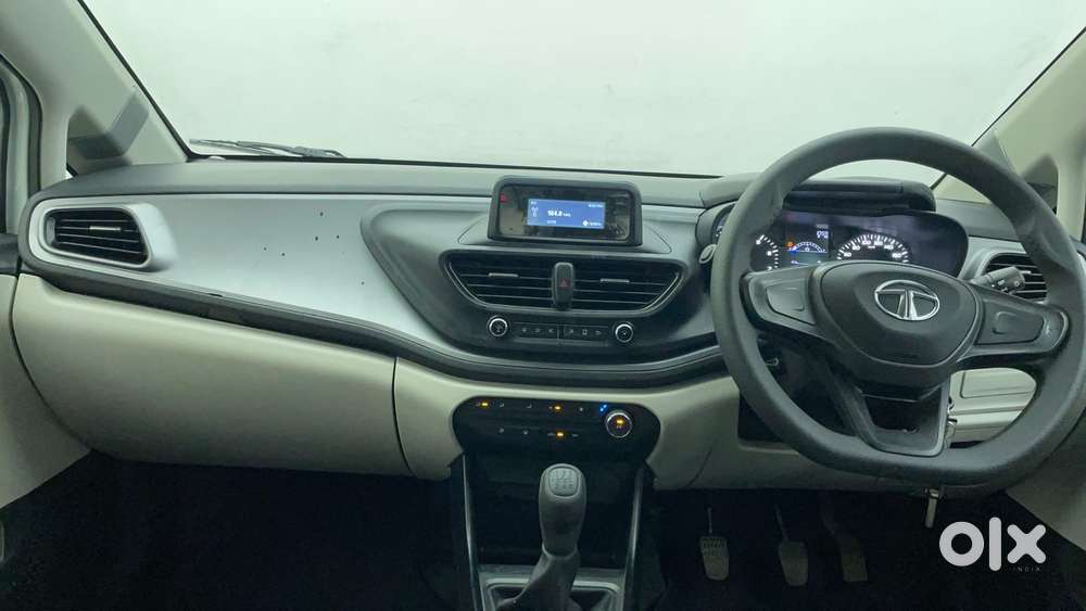 Tata Altroz 1.2 Xe Plus Petrol, 2021, Petrol