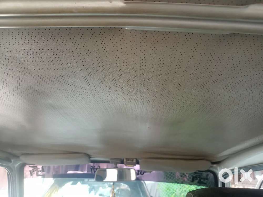 Maruti Suzuki Omni 2012