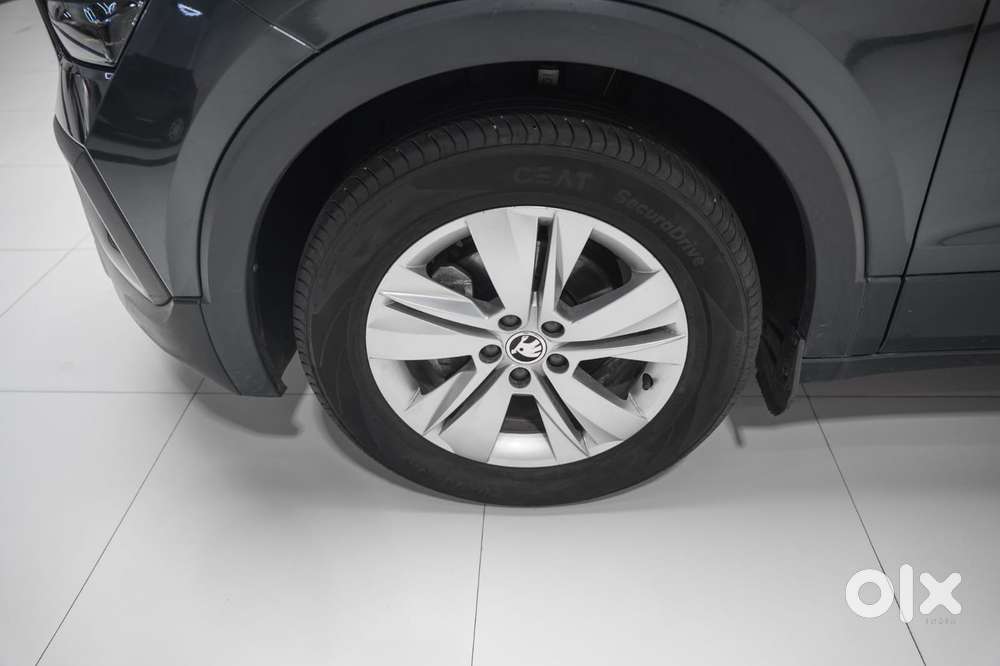 Skoda Kushaq Ambition 1.0l Tsi Mt, 2024, Petrol