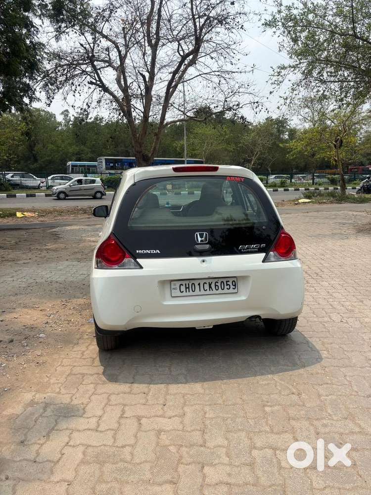 Honda Brio 2017 Petrol Well Maintained
