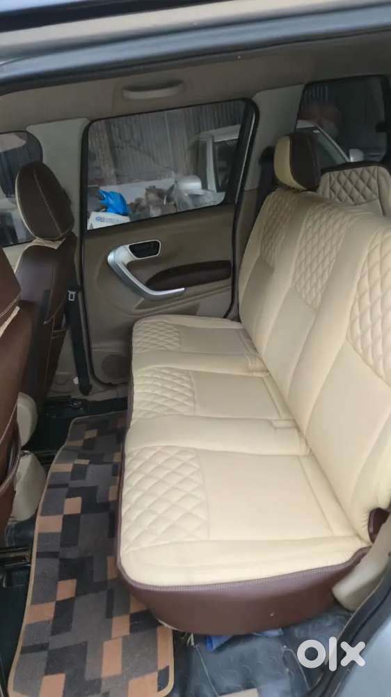 2nd Owner Mahindra Tuv300 2017 Diesel