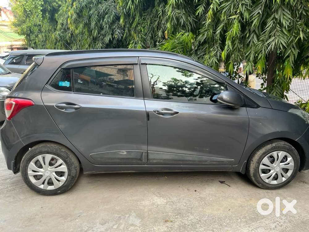 Hyundai Grand I10 2016 Petrol Car