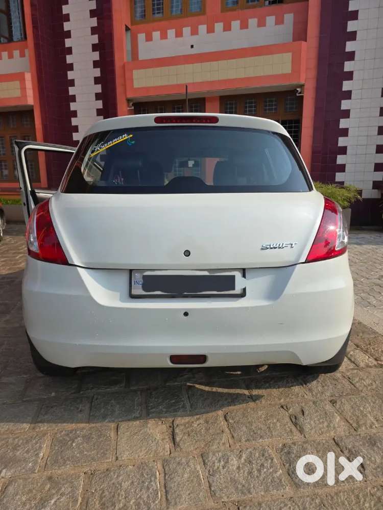 Maruti Suzuki Swift 2012 Diesel 120000 Km Driven