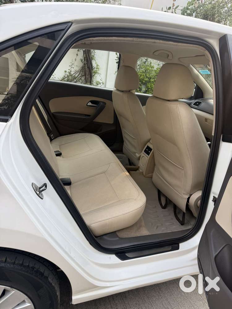 Volkswagen Vento 1.2l Tsi Highline Plus At Petrol, 2014, Petrol