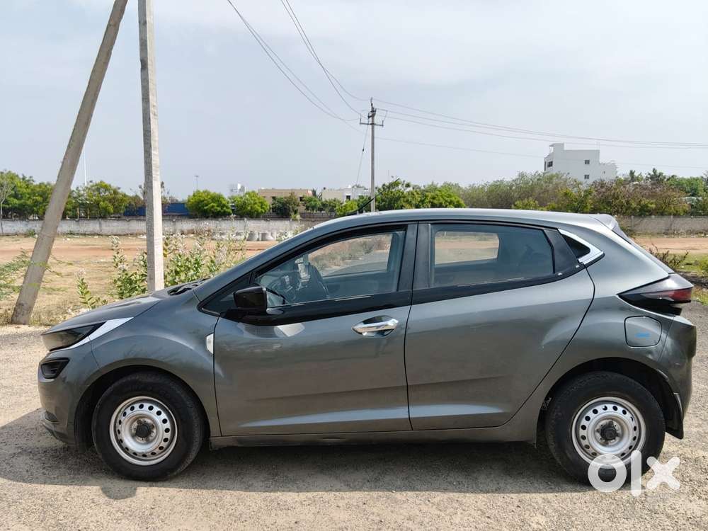 Tata Altroz, 2022, Diesel