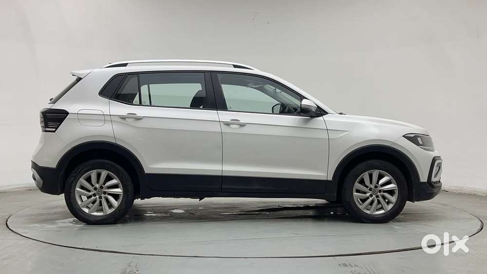 Volkswagen Taigun 1.0 Tsi Highline At, 2022, Petrol