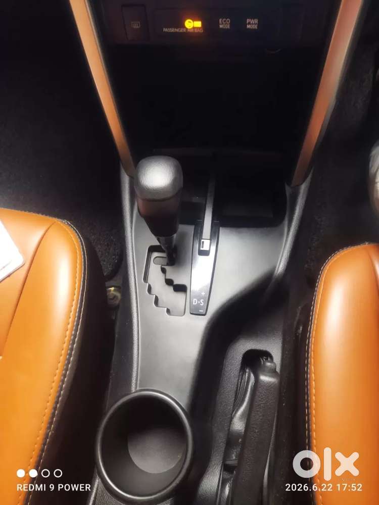 Toyota Innova Crysta, 2016, Diesel
