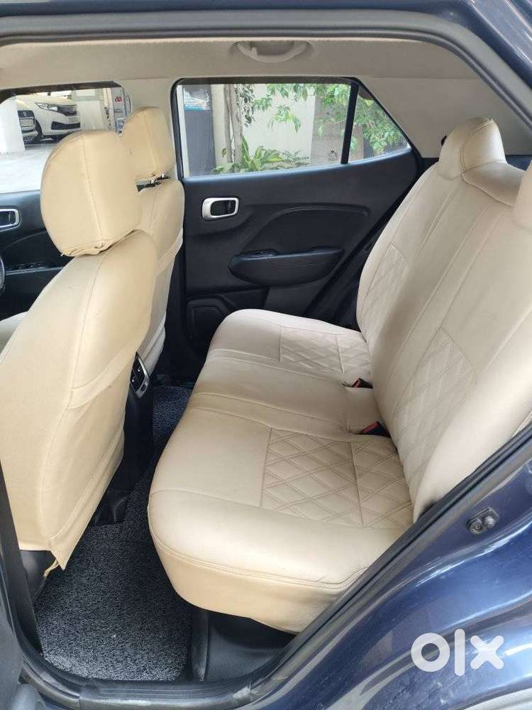 Hyundai Venue S 1.2 Petrol, 2022, Petrol