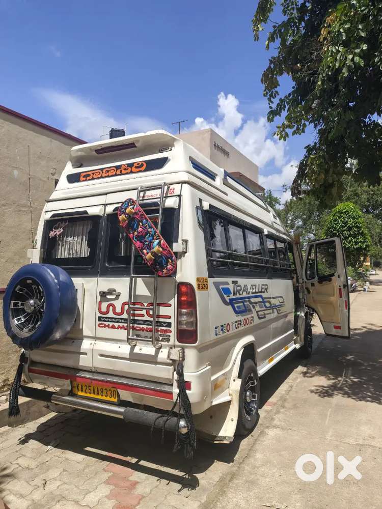 Force Motors  Traveller  Diesel 2017