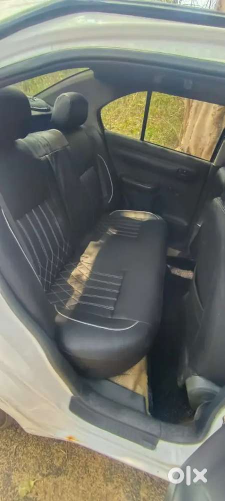 Maruti Suzuki Dzire 2015