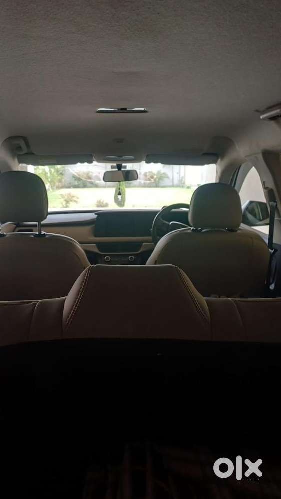 Mahindra Xuv700 2022 Diesel 50000 Km Driven