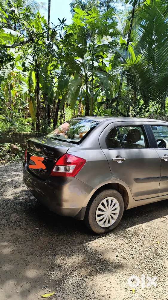 Maruti Suzuki Dzire 2017 Petrol Manual