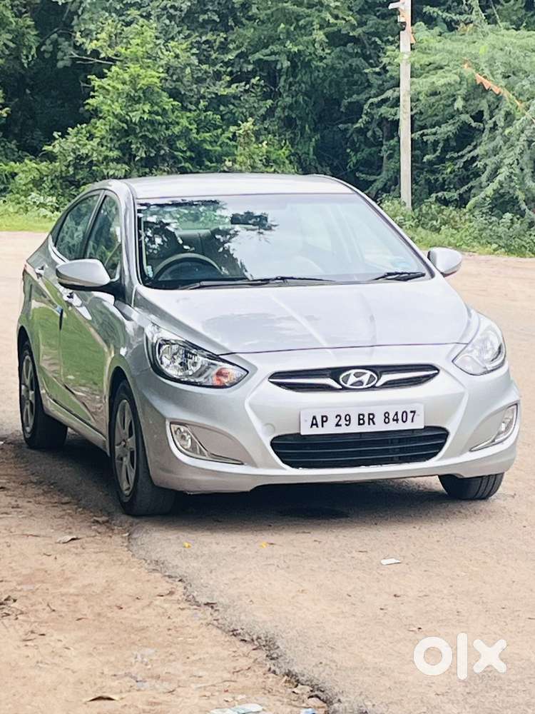 Hyundai Verna, 2012, Diesel