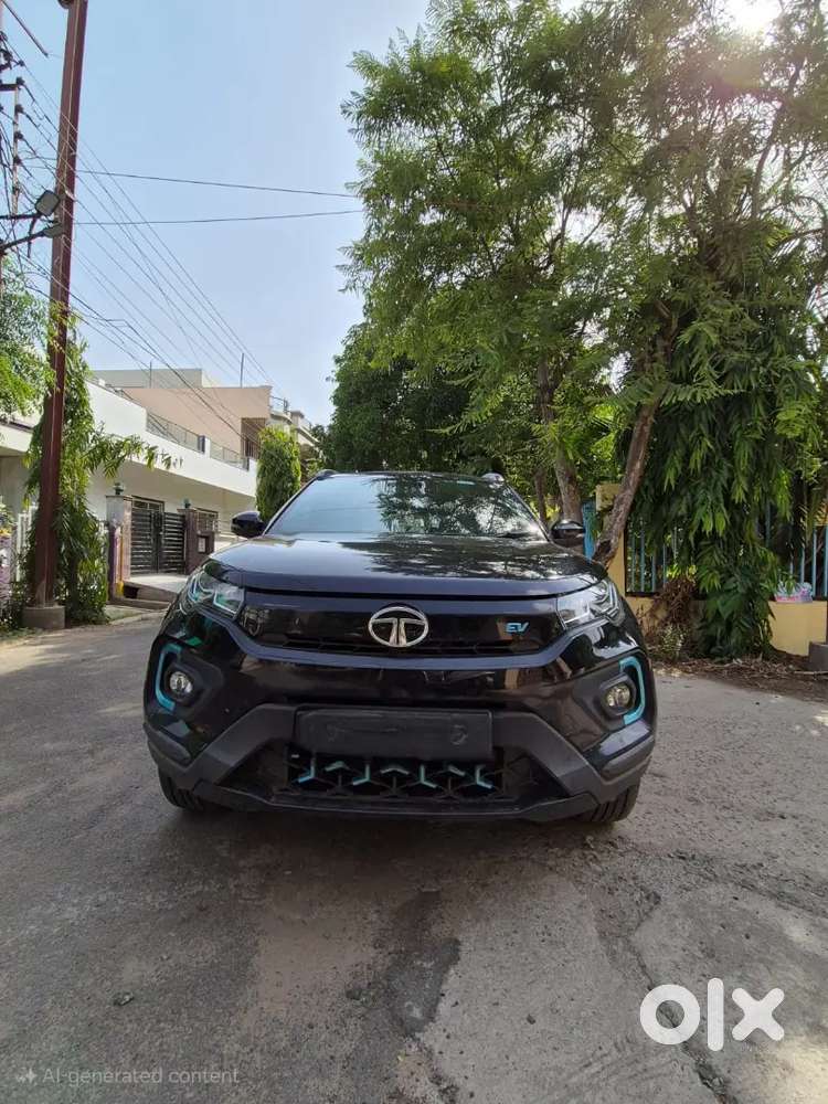 Tata Nexon EV 2022 - Photo 1