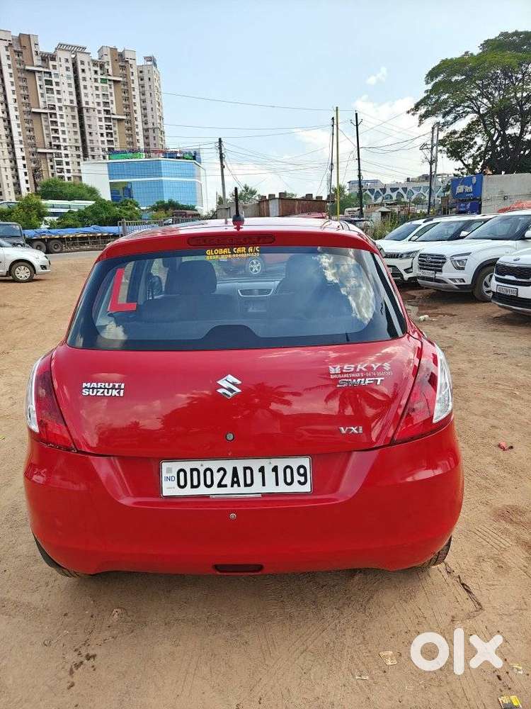 Maruti Suzuki Swift 1.2 Vxi (o), 2016, Petrol