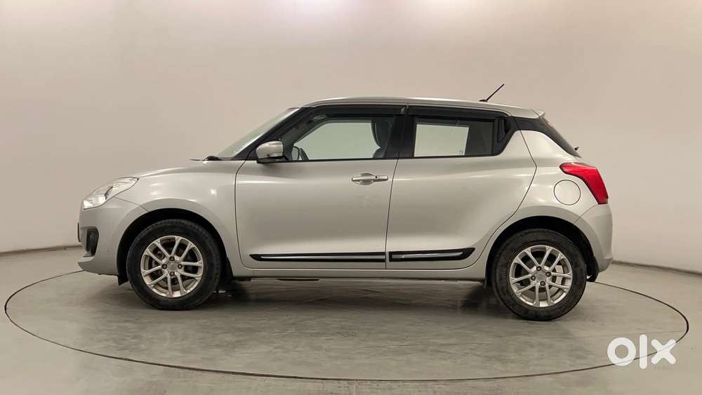Maruti Suzuki Swift 1.3 Zxi, 2021, Petrol
