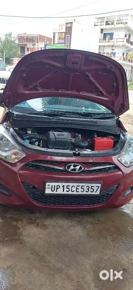 Hyundai I10 Magna O 2017 Petrol Km 39000 1 Owner
