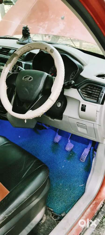 Mahindra Kuv 100 2017 Diesel 100000 Km Driven