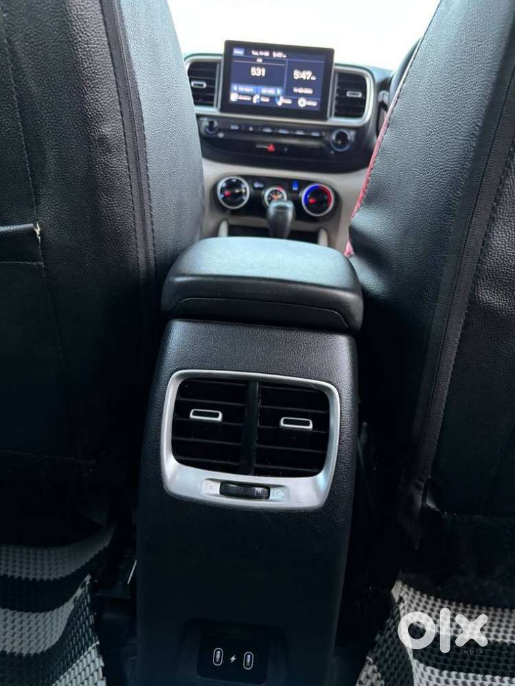 Hyundai Venue S 1.2 Petrol, 2023, Petrol