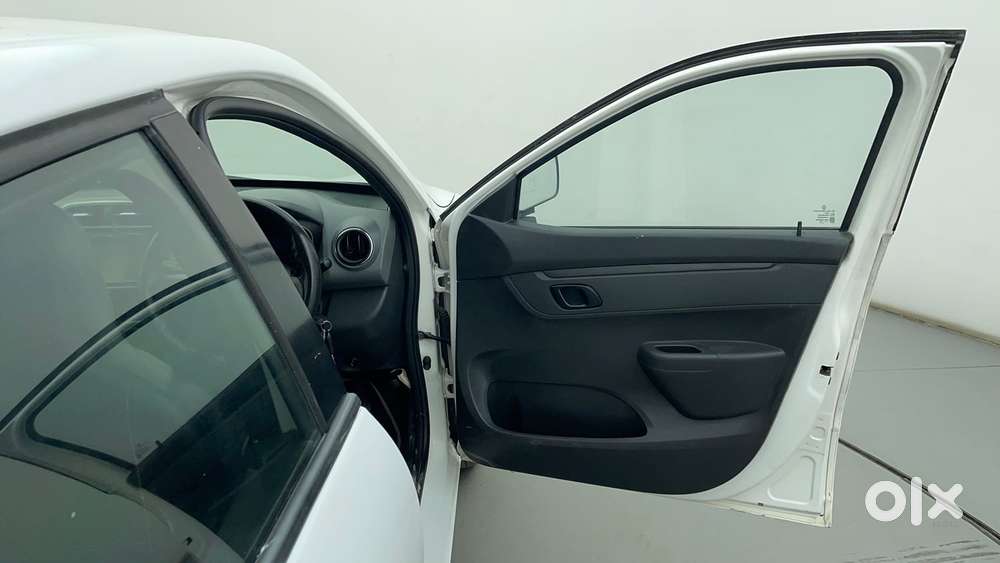 Renault Kwid 1.0 Rxt, 2016, Petrol