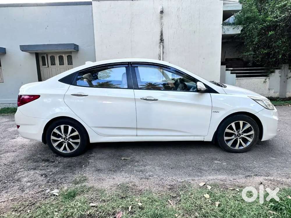 Hyundai Verna Diesel Manual 2015