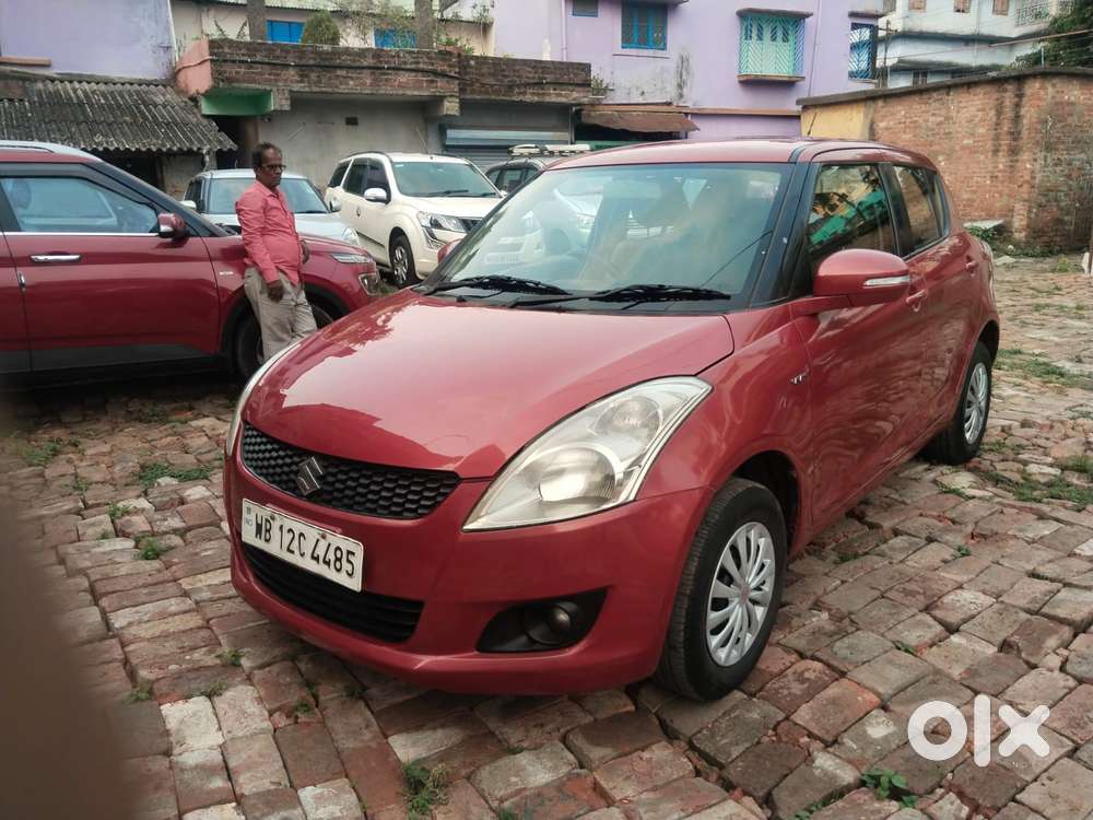 Maruti Suzuki Swift Vxi 1.2 Abs Bs-iv, 2013