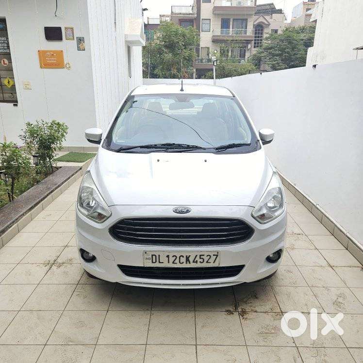 Ford Aspire Titatinium Blu Ti-vct, 2016, Petrol