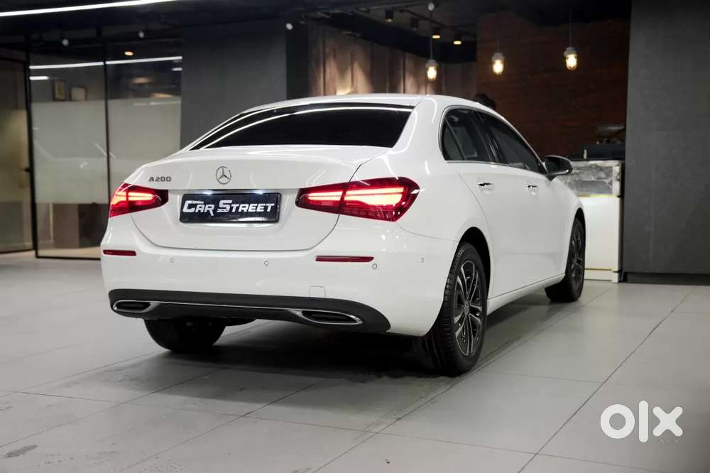 Mercedes-benz A-class Limousine 200, 2025, Petrol