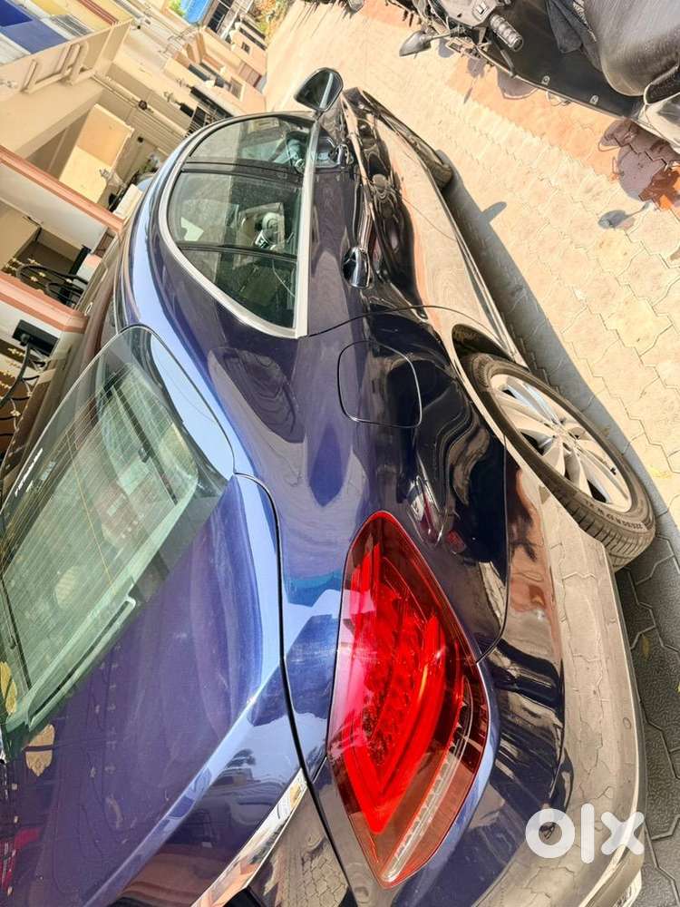 Lowdriven 48000 Km, Serviced Upto Date Mercedes C220 Progressive