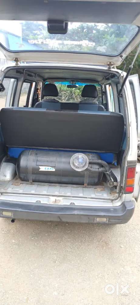 Maruti Suzuki Omni 2010