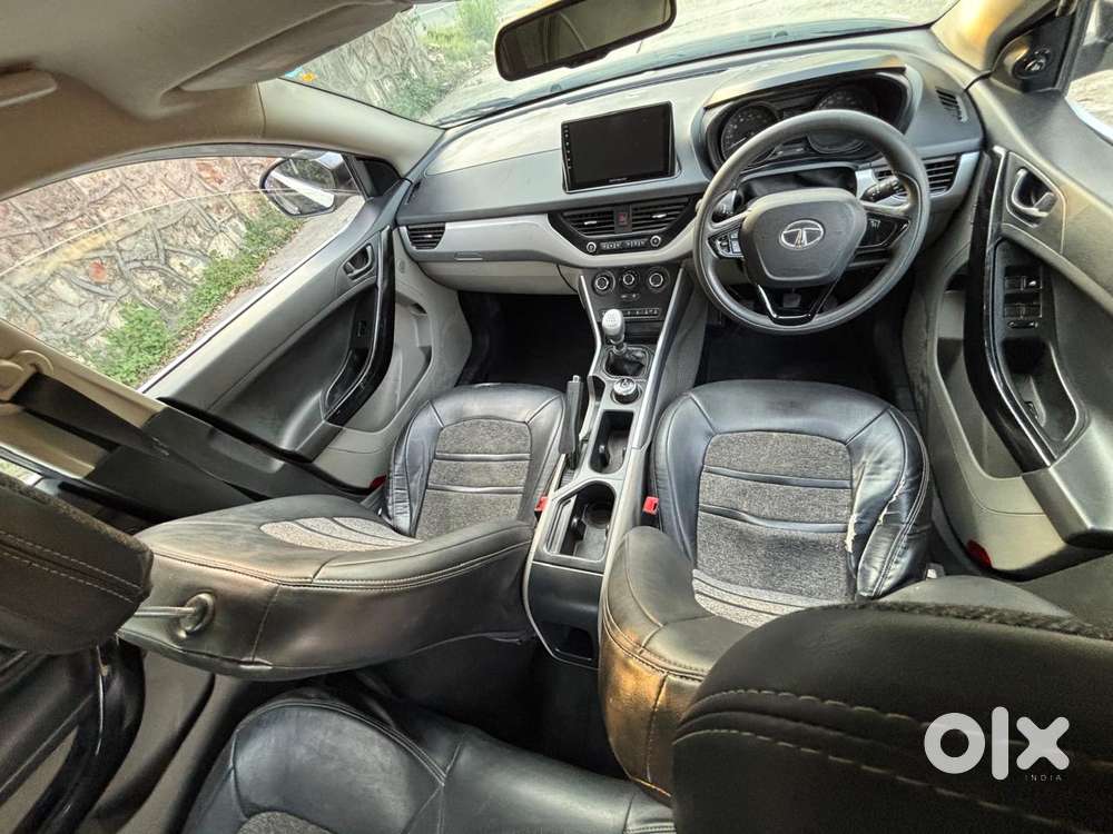 Tata Nexon 1.2 Revotron Xm (s), 2018, Diesel