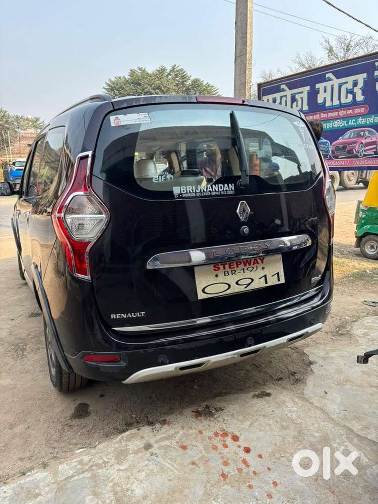 Renault Lodgy 2015 Diesel Well Maintained