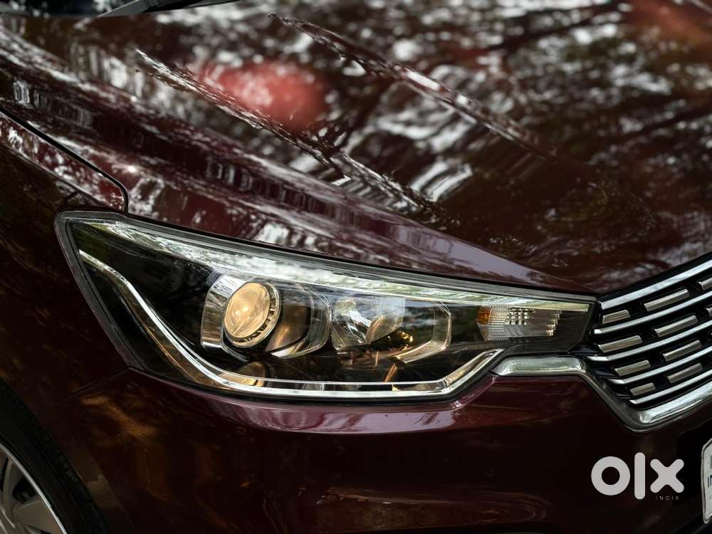 Maruti Suzuki Ertiga Vxi At Petrol, 2021, Petrol