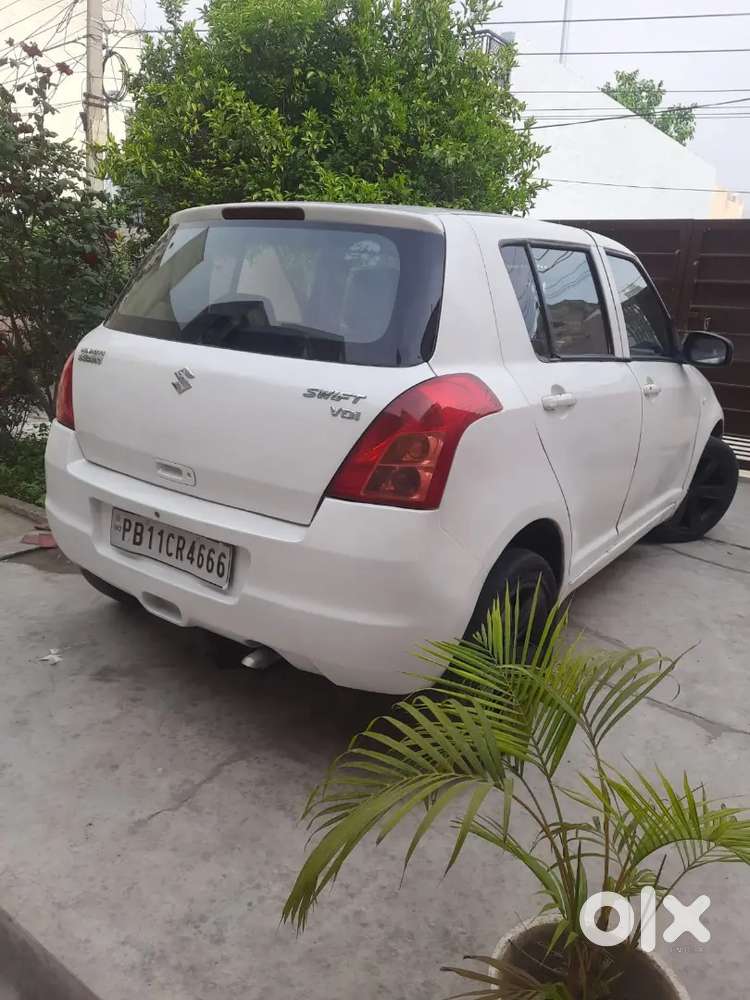 Maruti Suzuki Swift 2007 Diesel 108562 Km Driven