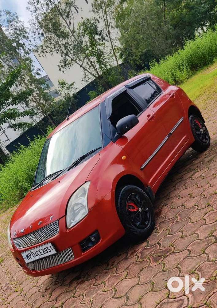 Maruti Suzuki Swift 1.3 Vxi, 2010, Petrol