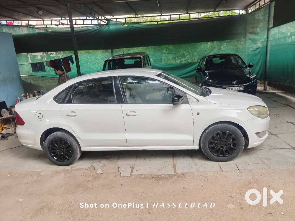 Skoda Rapid Tdi At 2014