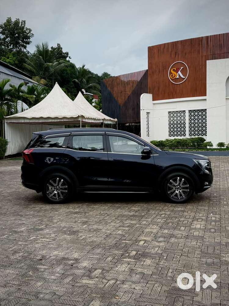 Mahindra Xuv700 2.2 Ax 7 Diesel At Str, 2022, Diesel