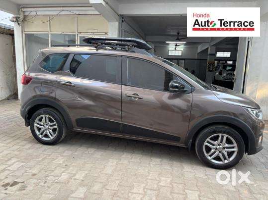 Renault Triber Rxz Easy-r Amt, 2022, Petrol