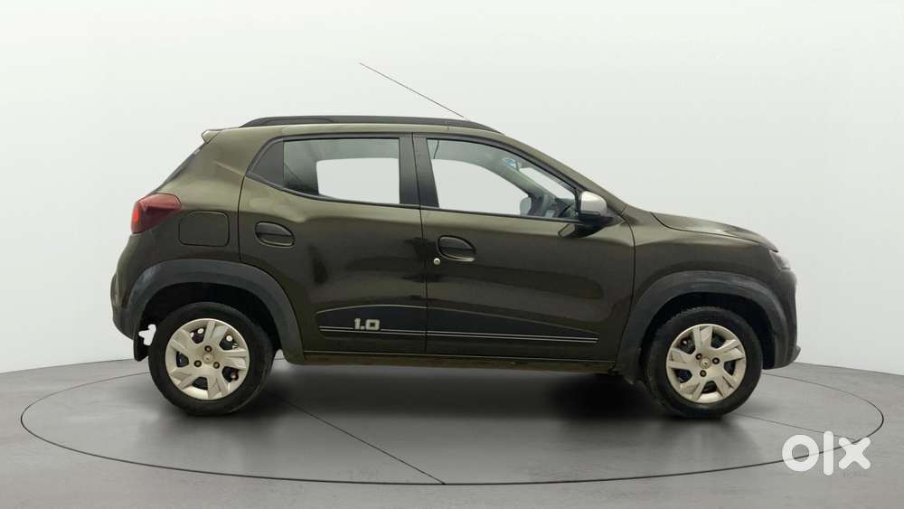 Renault Kwid 1.0 Rxt Amt, 2023, Petrol